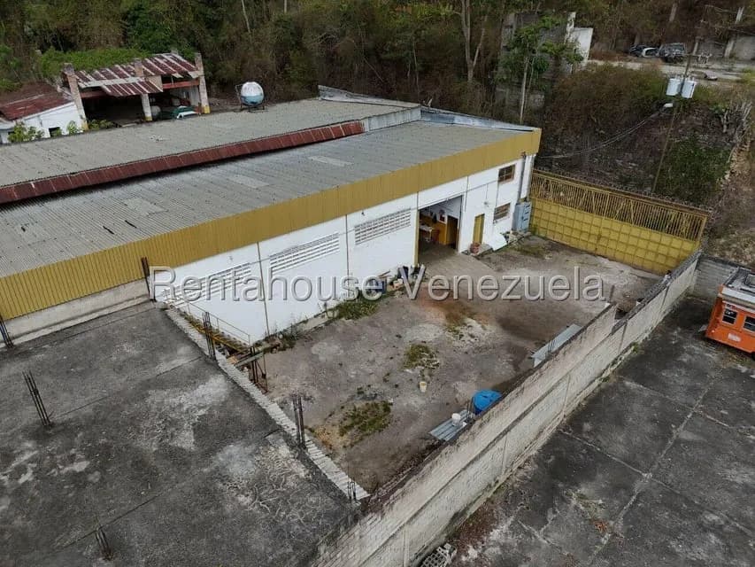 Comercial (Galpon - Deposito) en Venta en Mariche, Distrito Metropolitano