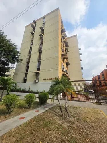 Apartamento En Venta En Urbanizacion Base Aragua Maracay Du