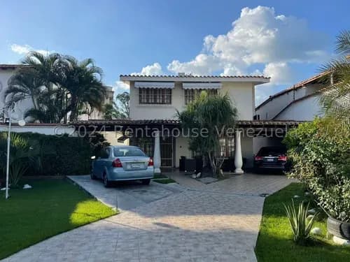 Asg Imponenete Casa En Venta En Urb Barrio Sucre Las Delicias Maracay 24-27416