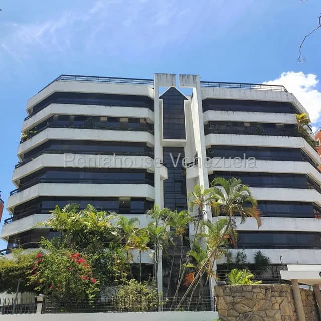 Apartamento (Duplex) en Venta en Colinas de Valle Arriba, Distrito Metropolitano