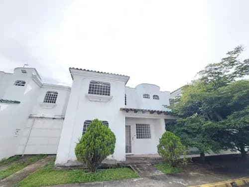 En Venta Casa En Obra Blanca En Urbanización Vasconia