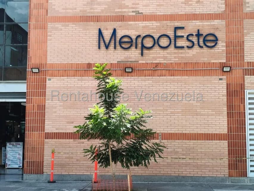 Comercial (Local Comercial) en Alquiler en Chacao, Distrito Metropolitano