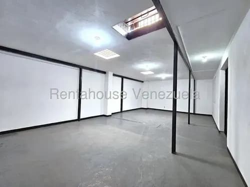 Locales En Alquiler En El Centro De Barquisimeto Zona Repuestera # 26-20184 Nd