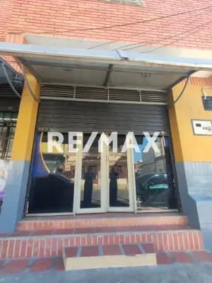 LOCAL EN ALQUILER SAN JOSE CALLE 10