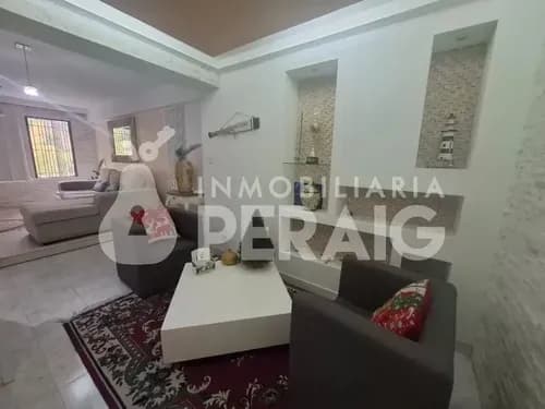 Apartamento/urb. Miranda/venta/84 M2/80.000 Usd/ Ref. 80,000.00/ Solo Clientes/ Mq