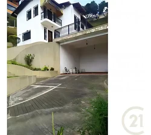 Casa En Venta 1200m2 De Terreno Urb Pan De Azúcar Carrizal