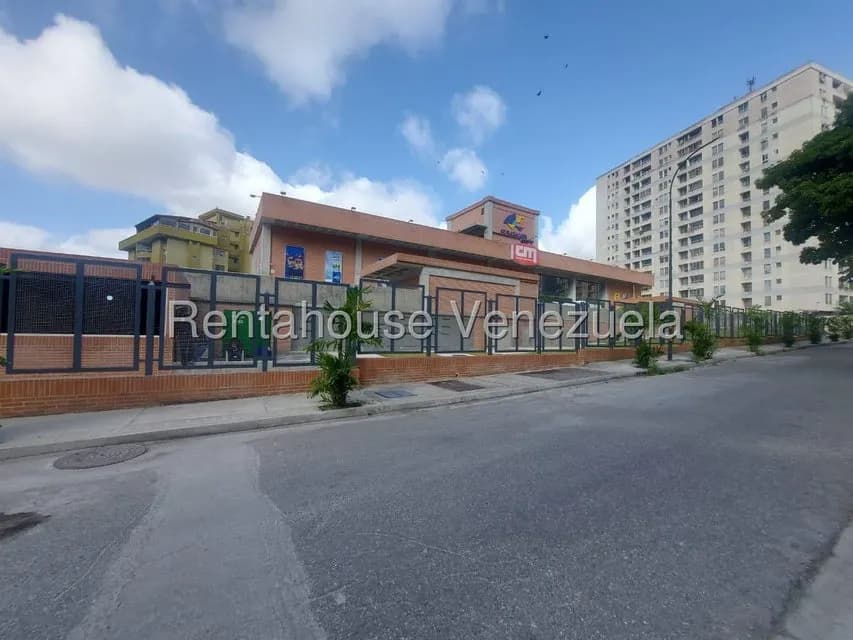 Comercial (Local Comercial) en Venta en Lomas del Avila, Distrito Metropolitano