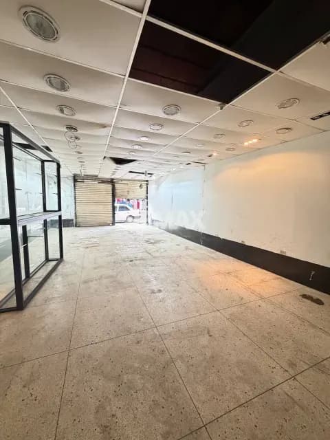 LOCAL EN VENTA CENTRO DE MARACAY