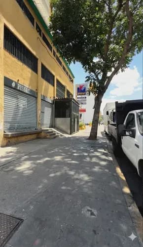 Local Comercial En Venta - Av Lecuna
