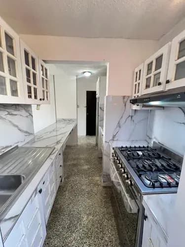 Apartamento En Venta En San Diego Monteserino(ela)