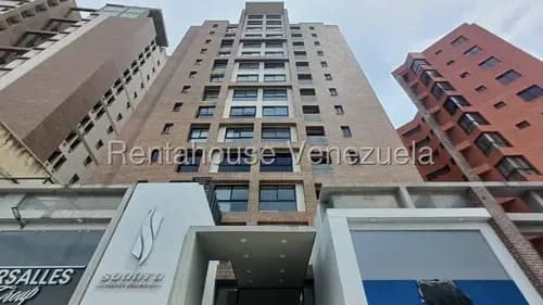 Apartamento Amplio En Venta Al Este, Barqto, Lara. Carlina M. Vende