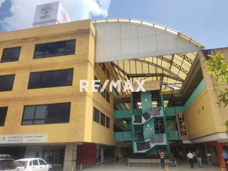 Local en Venta CC Paseo las Industrias Excelente punto comercial