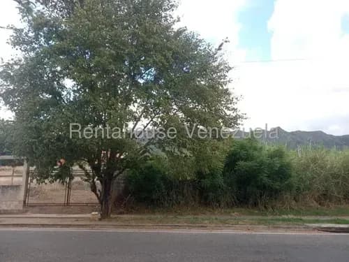 Mp En Venta Terreno En Mañongo Frente Al Sambil De Valencia