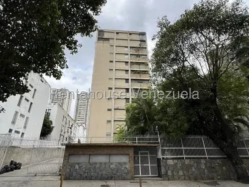 Penthouse Duplex Sebucan 26-17335