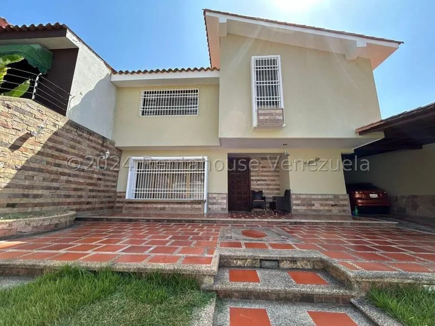 Casa (Duplex) en Venta en El Pedregal, Lara