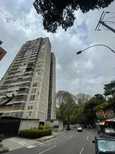 Hermoso Apto Los Nuevos Teques Urb Los Robles.133mtrs