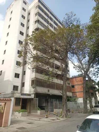 Venta O Alquiler Excelente Oficina A Dos Cuadras De La Casanova Torre Corporativa Lipesa Wsuarez
