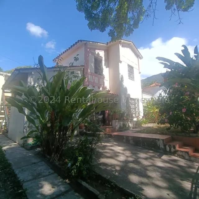 Casa (Duplex) en Venta en La Florida, Distrito Metropolitano