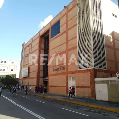 Venta De Local Comercial En Merpoeste Chacao