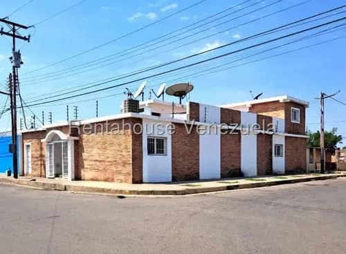 Local Comercial En Venta En Urbanización Monseñor Iturriza # 26-11309