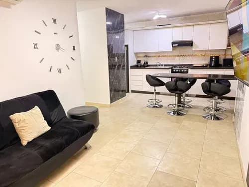 En Venta - Apartamento Res. Bayona Naguanagua Urb. Los Guayabitos Pl
