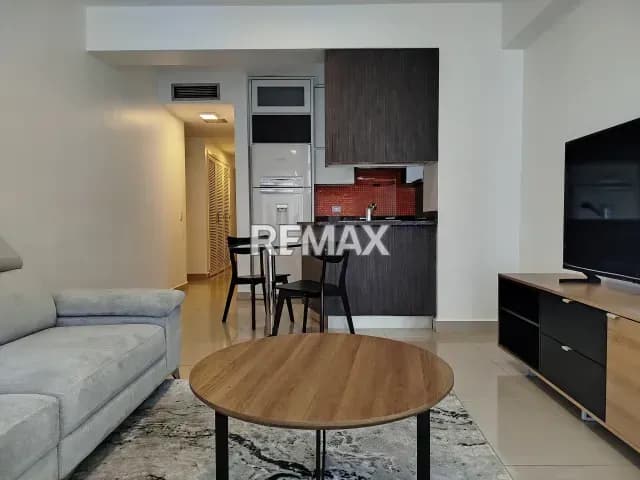 Alquiler Apartamento Amoblado 2H-1B-1P-1M Piscina gym