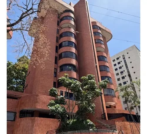 Se Vende Apartamento 94m2 Los Chorros 6724