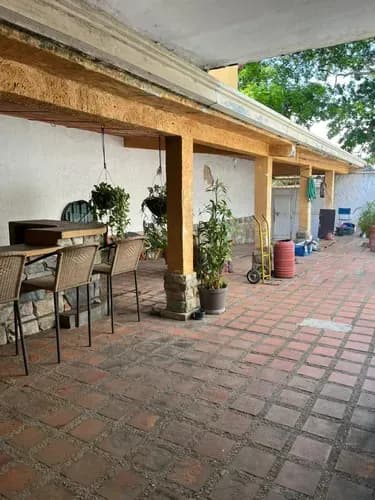 Casa En Naguanagua En Los Guayabitos Para Remodelar