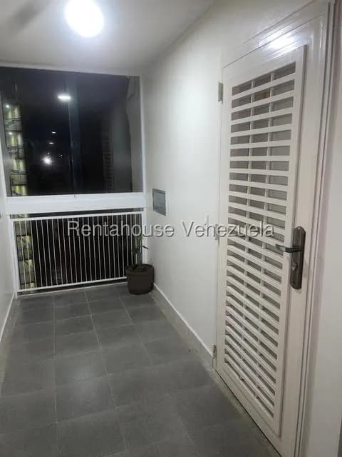Apartamento (Multiples Niveles) en Alquiler en El Encantado, Distrito Metropolitano