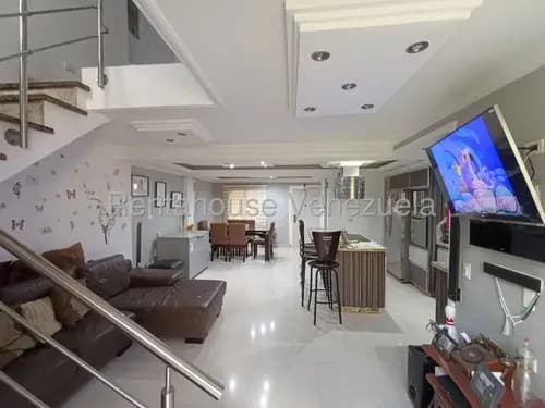 Juan Carlos González. Renta House Carabobo Vende Townhouse Conj. Res. Villas De San Rafael Urb. Sabana Del Medio San Diego Carabobo Mls #26-21962 Raj/jcg.