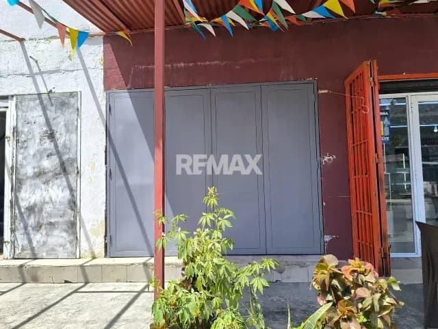 Alquiler Local Comercial. Avenida Panamericana. Cumaná, Estado Sucre