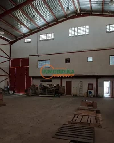 Inmobipiña Promociona Galpon En Alquiler Y Venta, Ubicado En Zona Industrial Los Pinos, Puerto Ordaz (dv)