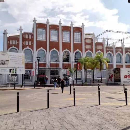 Alquiler De Local En El Centro Comercial Estacion Central