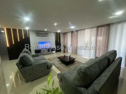 Mc Vende Espectacular Apartamento En Monte Real Barquisimeto Lara **