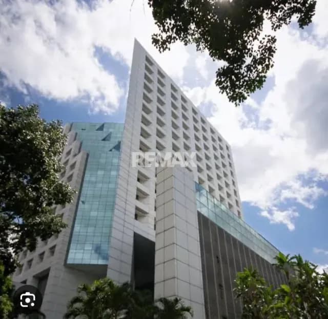 Local comercial en Alquiler Cetro Letonia Torre ING BANK, La Castellana.