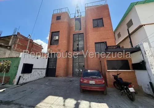 Ms: 25-14095 Alquilamos Depósito, Segunda Planta, En Boleíta Sur. A=390m2, 2b, 3p.