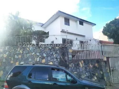 Casa Quinta En Venta. Urb. El Marques.