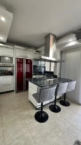 En Alquiler Apartamento En El Parral Vv20