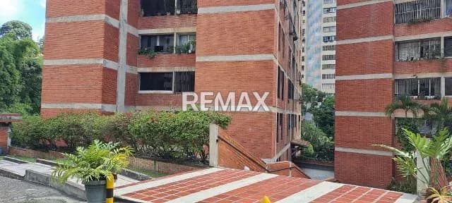 APARTAMENTO 87 MTS LA BOYERA - ALQUILER