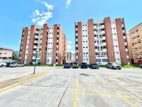 % Rafael Gamarra Ofrece En Alquiler, Bello Apartamento, En El Este De Barquisimet, 2f19168, En Optimas Condiciones, Con 3 Habitaciones, 2 Baños, 2 Puestos De Estacionamiento. Contactame!