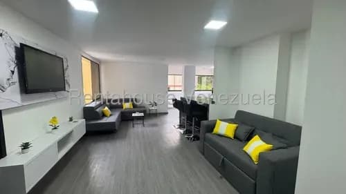 Moderno Apartamento En Alquiler Colinas De Bello Monte 26-8584 Jca