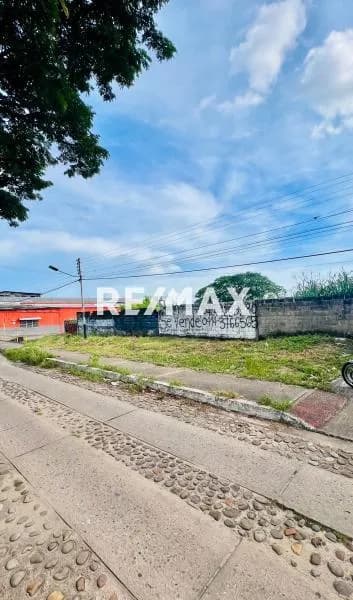En venta terreno propio de 1286 Mtrs 2 aproximadamente