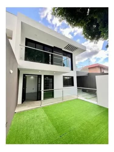 (#1288) Casa En Venta En Terrazas De Club Hípico Remodelada