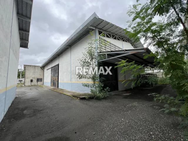 Excelente oportunidad de inversión industrial comercial en la Zona Industrial de Acarigua