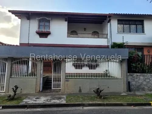 Casa En Venta En Macaracuay Smb 26-15578 Yfg