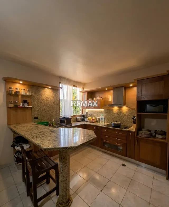 En venta Townhouse en Urbanizacion José Gregorio Hernández Sector Cocuizas