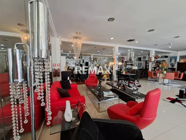 FONDO DE COMERCIO (IMPORTACION, EXPORTACION y COMERCIALIZACION DE MOBILIARIO y DECORACION ENTRE OTROS)
