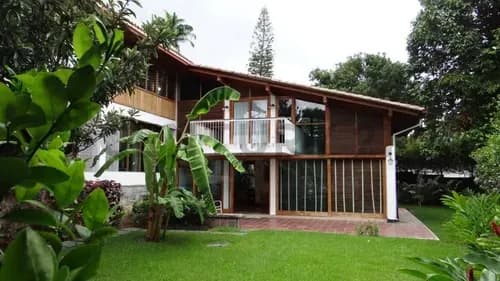 Urb. Alta Florida Casa En Venta