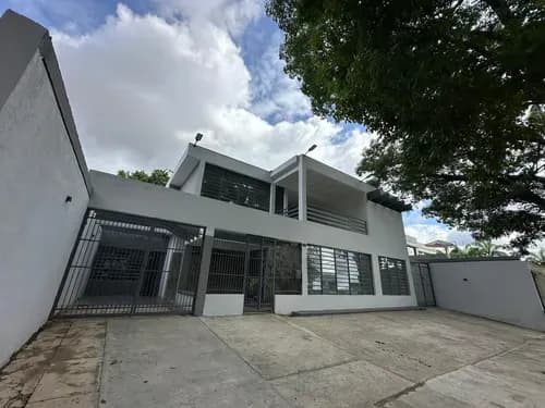 En Venta Casa Comercial En El Trigal (ac)