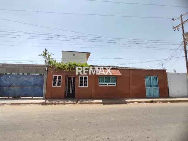 Casa en Venta, Sector Ezequiel Zamora, Punto Fijo, Estado Falcón